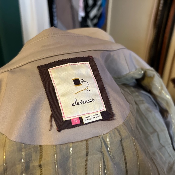 Elevenses Utility Jacket in Taupe - Picture 4 of 5